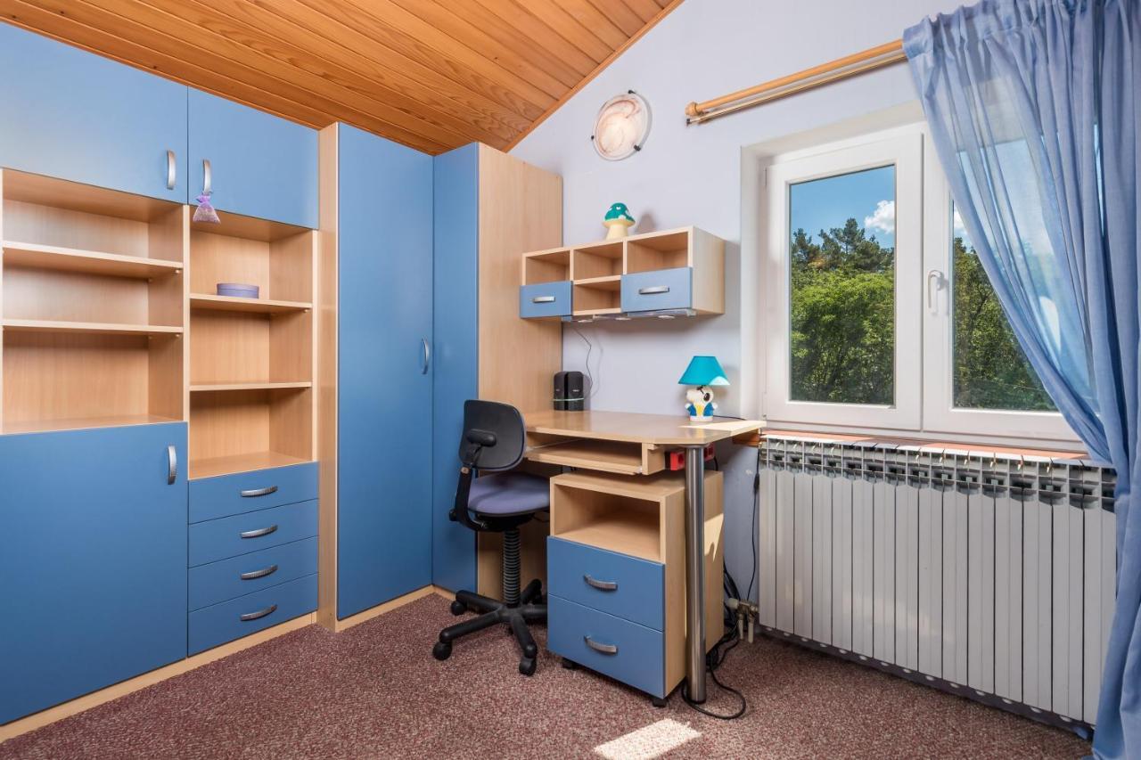 Apartment Magda With A Parking Space And Sea View Rijeka Exteriör bild