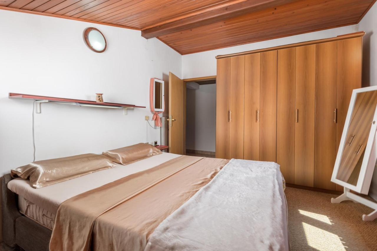 Apartment Magda With A Parking Space And Sea View Rijeka Exteriör bild