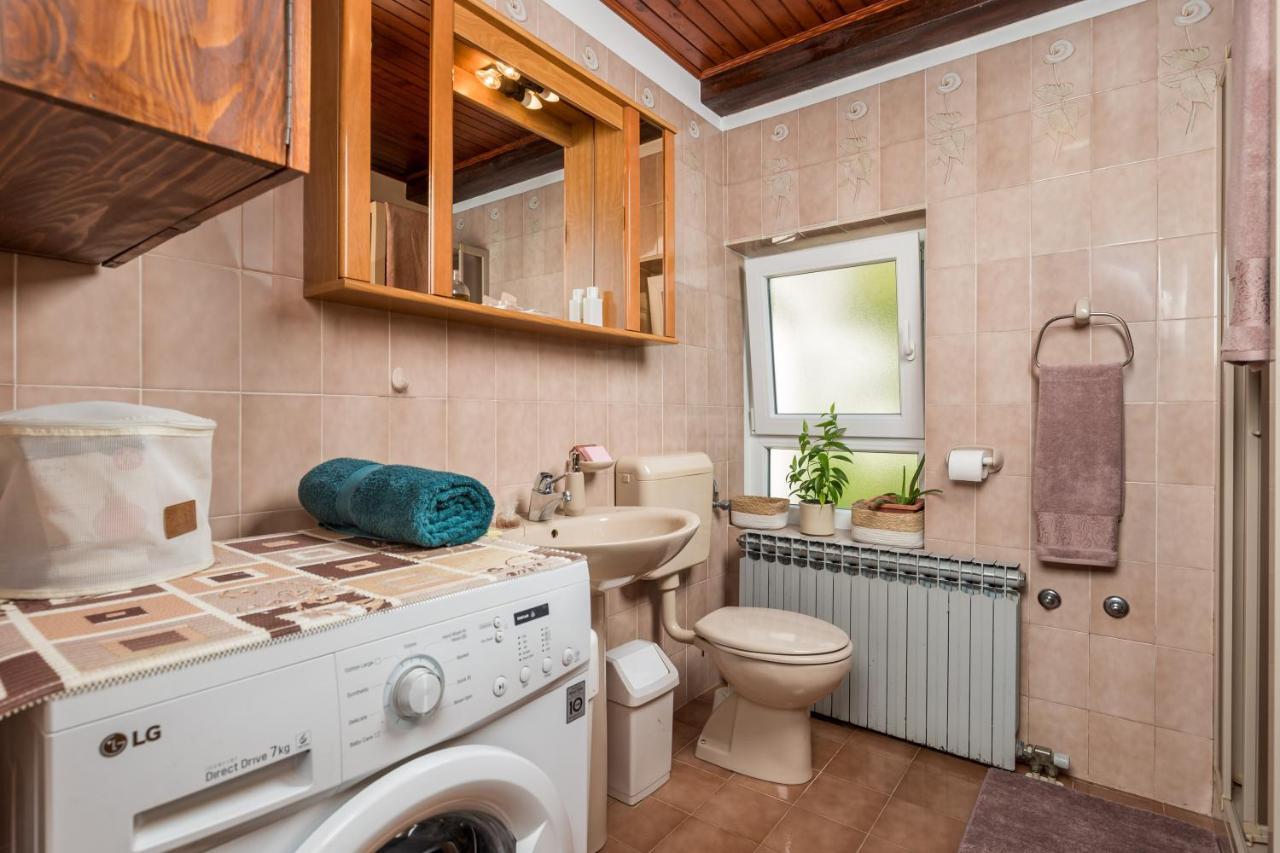 Apartment Magda With A Parking Space And Sea View Rijeka Exteriör bild